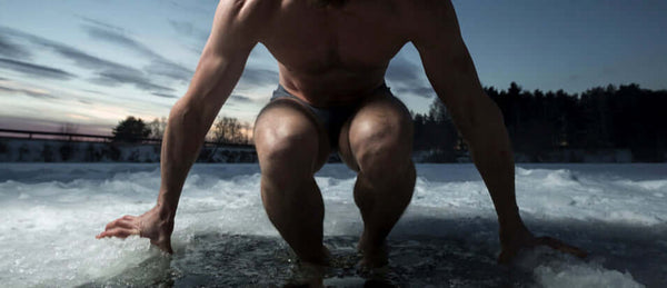 REIN & ARTIG Eisbad kalte Dusche Model Natur Hautpflege Gesichtsreiniger & Gesichtscreme Skincare Mann Anti-Aging Bio Vegan natürlich reinartig für Männer Gesichtsreinigung empfindliche Haut Männerhaut trockene fettige Mischhaut