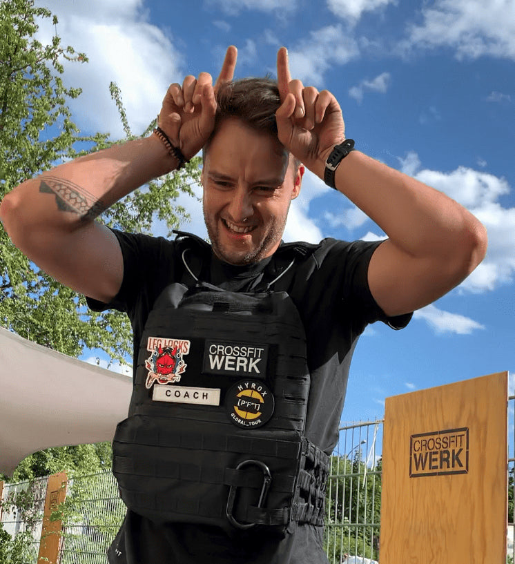 REIN & ARTIG Freunde Felix Blanke Anti-Aging Hautpflege für Männer Gesichtscreme Gesichtspflege Männerhaut trockene fettige Haut Mischhaut Bio Vegan Natürlich